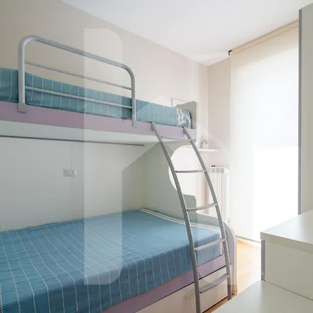 Homiday - I Gabbiani Int 01, Livrea